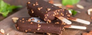 Vegan ice cream sticks - chocolate almond